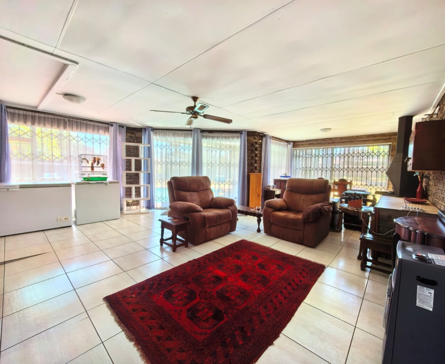 5 Bedroom Property for Sale in Sasolburg Ext 23 Free State